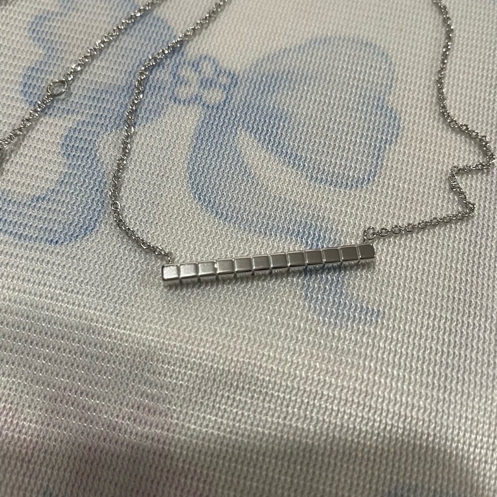 Chopard Silver Geometric Bar Necklace in Polished Silver - Picture 7 of 11